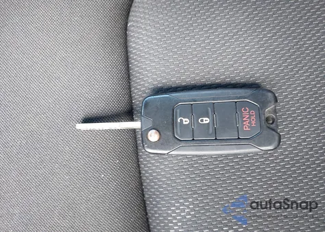 2015 Jeep Renegade Sport из США, поврежденный, VIN ZACCJBAT8FPB49371